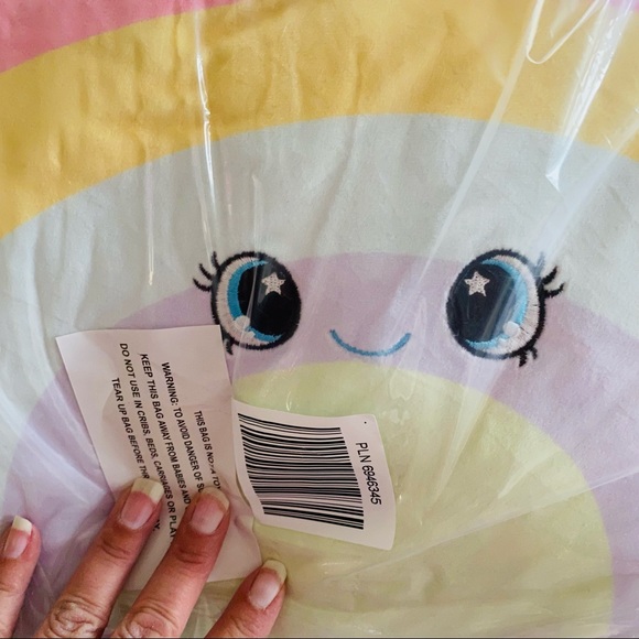 NWT Pillow Rainbow Super Soft and Extra Large size. - Picture 5 of 9